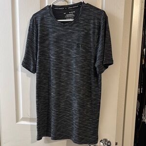 Under Armour Gray Short Sleeve Tee